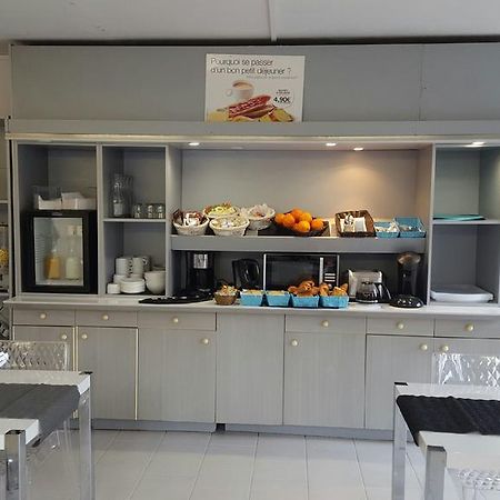 Hotel Paradise Vitrolles  Bilik gambar
