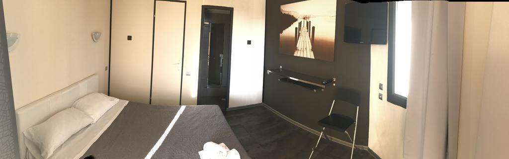 Hotel Paradise Vitrolles  Luaran gambar